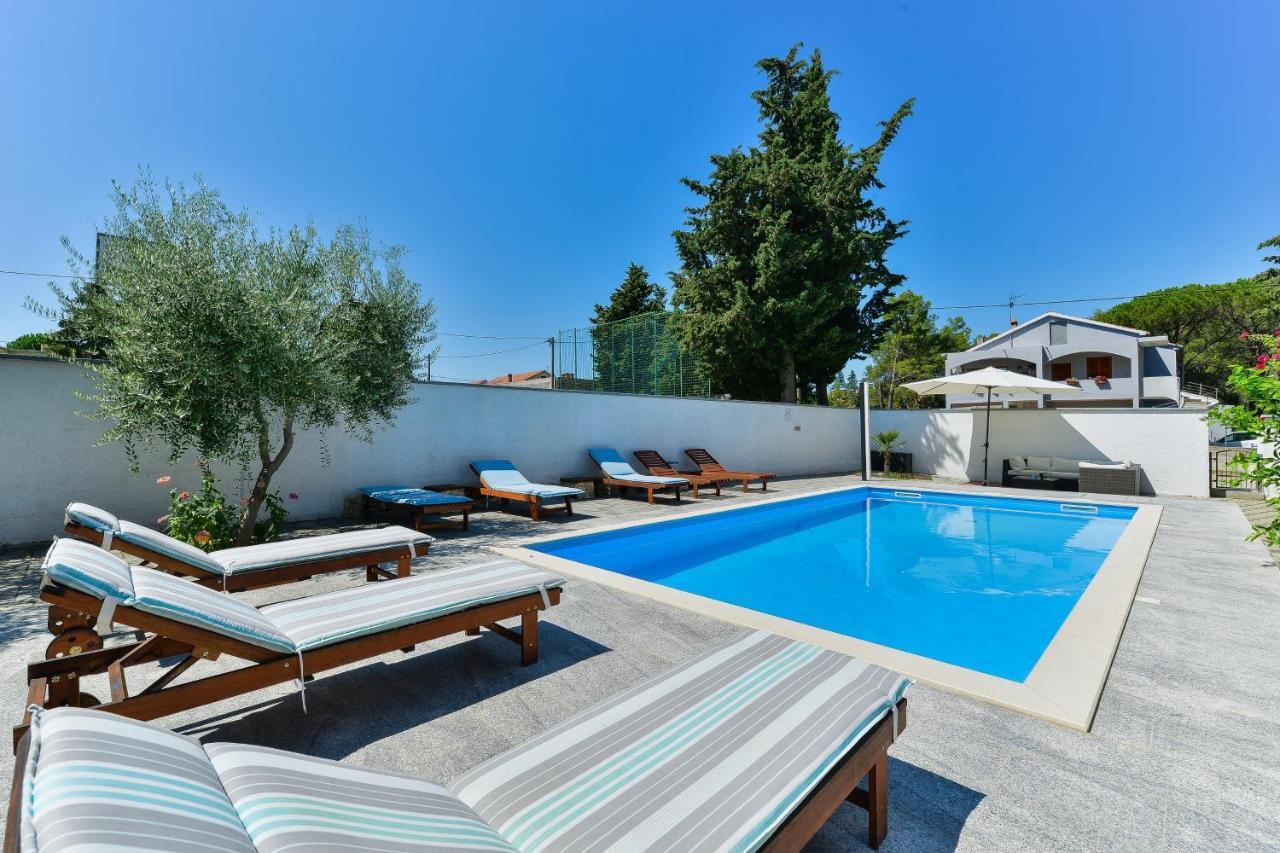 Family Friendly Apartments With A Swimming Pool Zadar - 18098 Екстер'єр фото