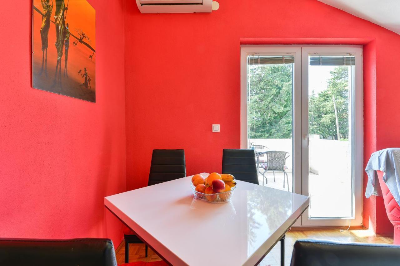 Family Friendly Apartments With A Swimming Pool Zadar - 18098 Екстер'єр фото